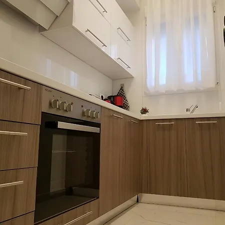 Apartament Laura Grande *